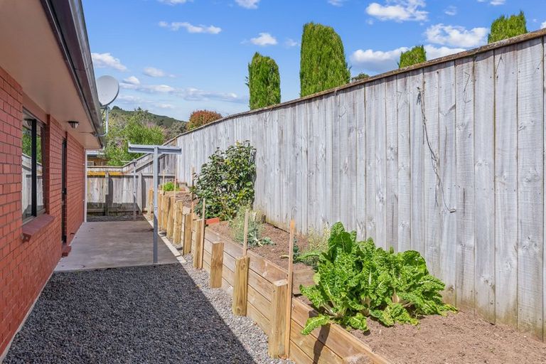 Photo of property in 8 Georgia Grove, Paraparaumu, 5032