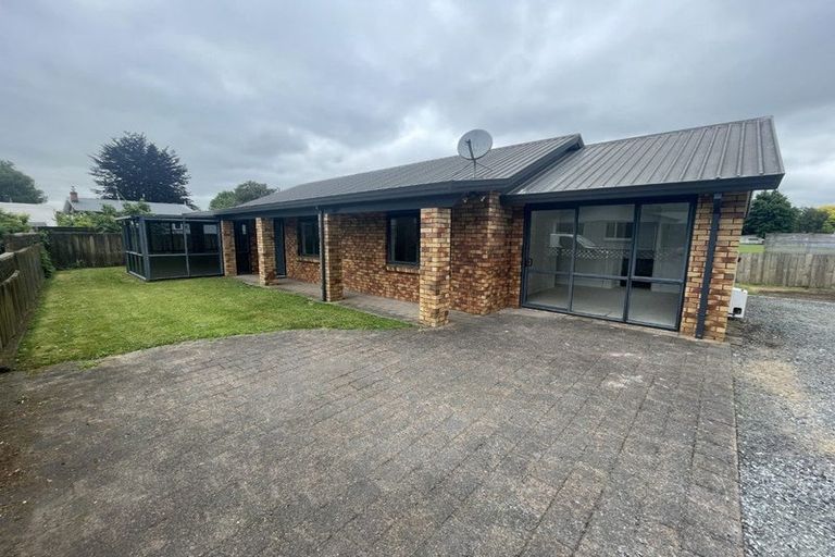 Photo of property in 57b Williams Street, Cambridge, 3434