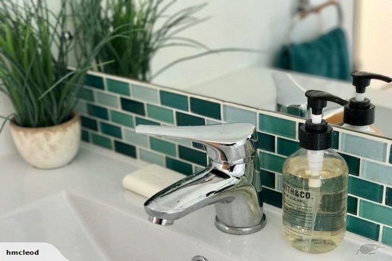 Photo of property in 5 Long Beach Road, Russell, 0202