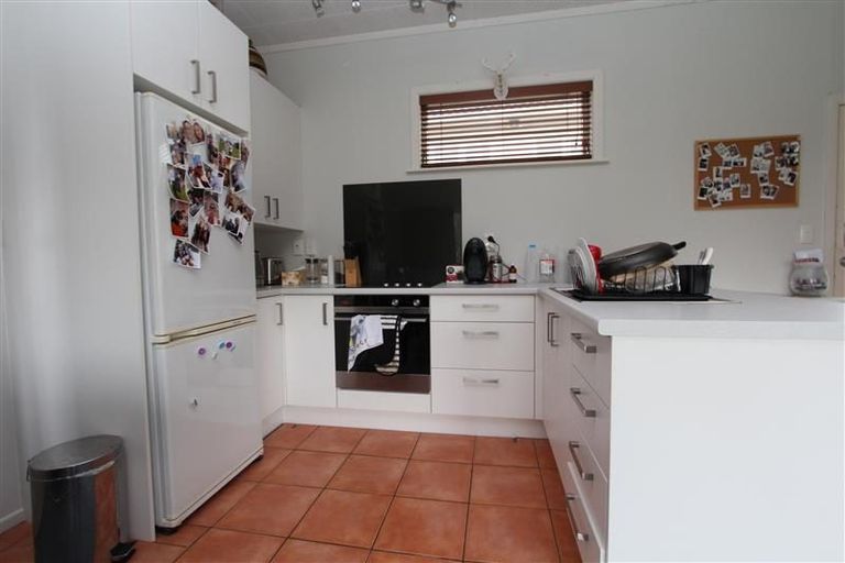 Photo of property in 116 Forest Lake Road, Forest Lake, Hamilton, 3200