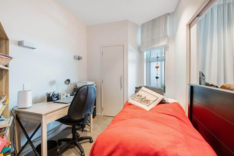 Photo of property in 1115/11 Tamariki Avenue, Kelston, Auckland, 0602