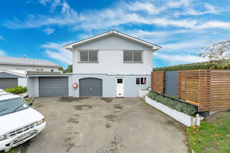 Photo of property in 3 Mcneil Street, Balclutha, 9230