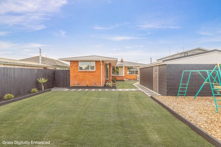 Photo of property in 38 Royalist Avenue, North New Brighton, Christchurch, 8083