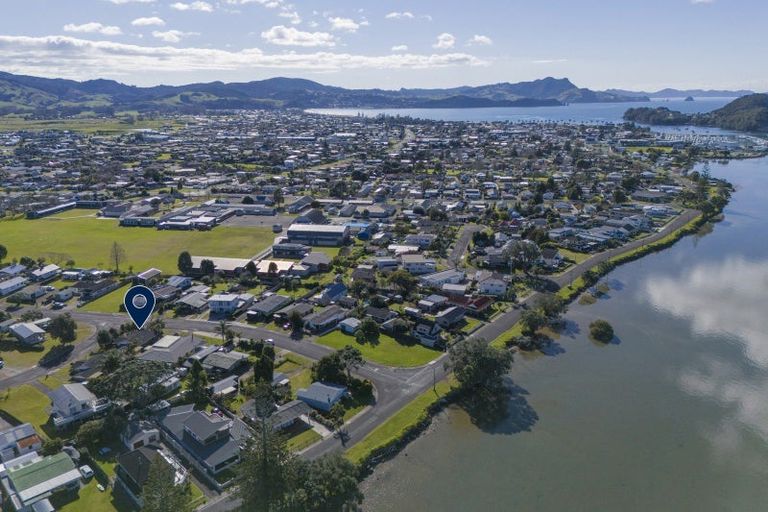 Photo of property in 6 Sarah Avenue, Whitianga, 3510