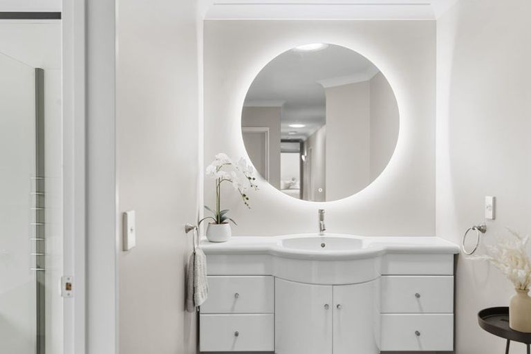 Photo of property in 15 Jozecom Place, Rolleston, 7614