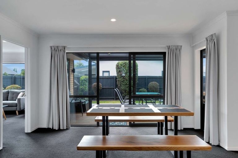 Photo of property in 5 Raranga Street, Marshland, Christchurch, 8083