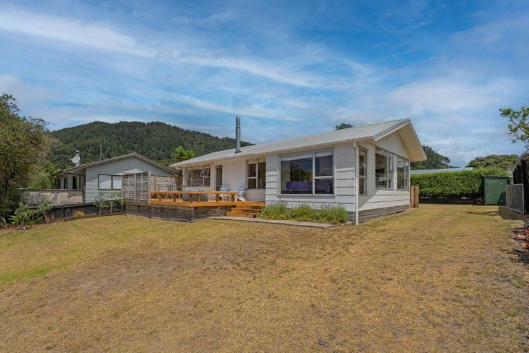 Photo of property in 208 Vista Paku, Pauanui, Hikuai, 3579