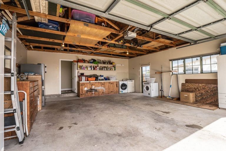 Photo of property in 27 Raratuna Street, Turua, 3574