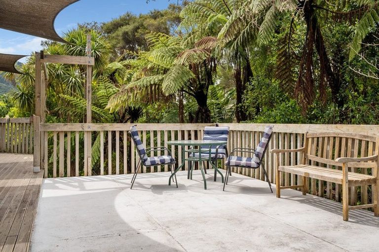 Photo of property in 460 Moetapu Bay Road, Moetapu Bay, Picton, 7282