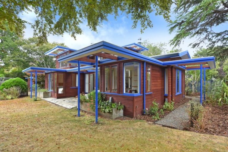 Photo of property in 23 Golf Road, Heretaunga, Upper Hutt, 5018