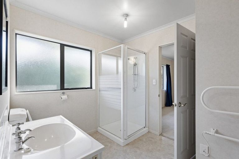 Photo of property in 110 Pahiatua Street, Hokowhitu, Palmerston North, 4410