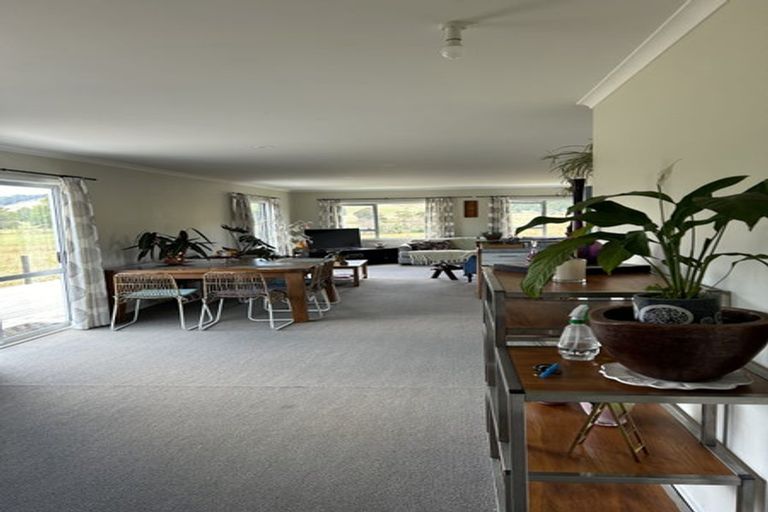 Photo of property in 1833 Pakiri Road, Whangaripo, Wellsford, 0972