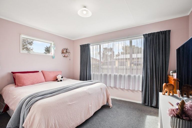 Photo of property in 34 Enfield Street, Nawton, Hamilton, 3200