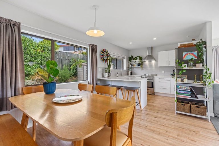 Photo of property in 8 Lochinvar Place, Hairini, Tauranga, 3112