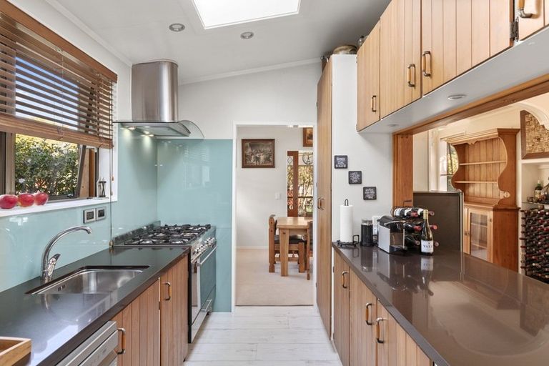 Photo of property in 93 Waiwhetu Road, Waterloo, Lower Hutt, 5011