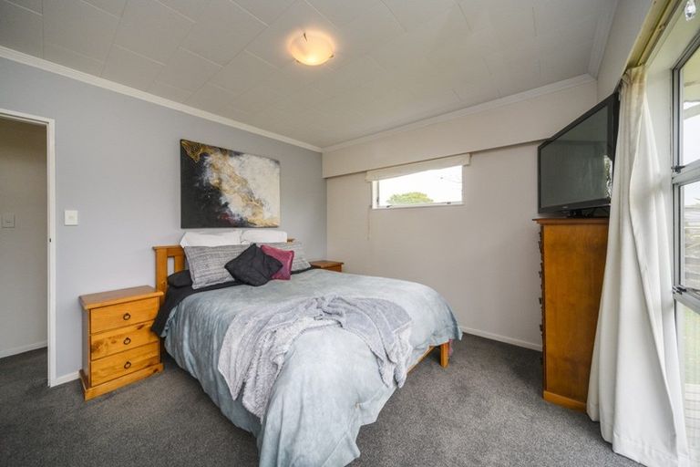 Photo of property in 7 Terry Crescent, Milson, Palmerston North, 4414