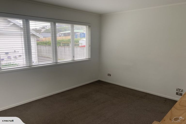 Photo of property in 18a Annandale Street, Lynmouth, New Plymouth, 4310