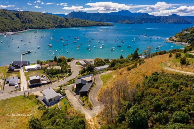 Photo of property in 324d Waikawa Road, Waikawa, Picton, 7220