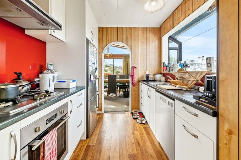 Photo of property in 30 Fitzwater Place, Henderson, Auckland, 0612