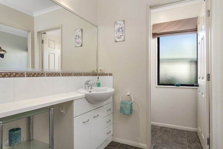 Photo of property in 10 Gordet Drive, Katikati, 3129