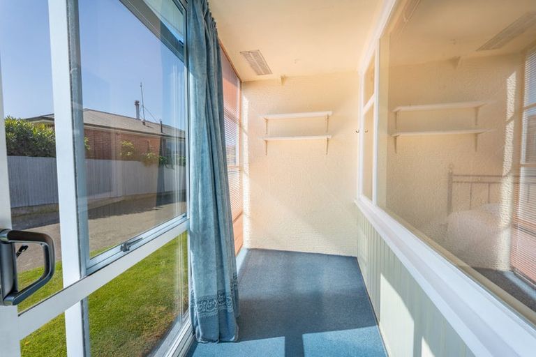 Photo of property in 1-11/94 Avenue Road, West End, Timaru, 7910