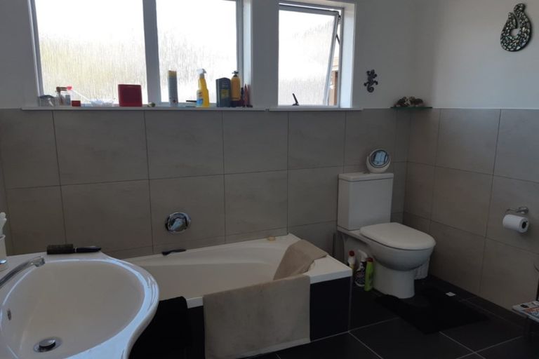 Photo of property in 29 Moore Street, Featherston, 5710