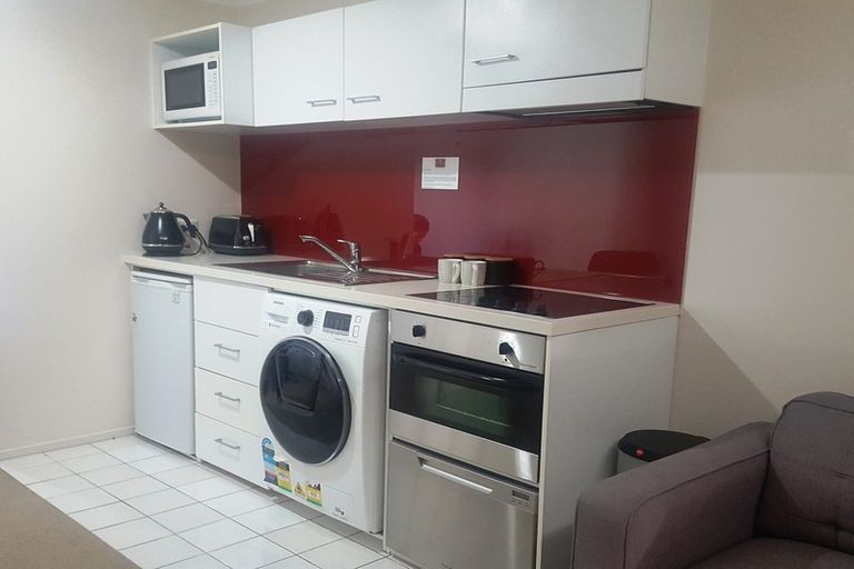 Photo of property in Waldorf Bankside Apartments, 12c/8 Bankside Street, Auckland Central, Auckland, 1010