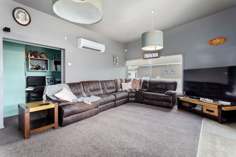 Photo of property in 22 Awatapu Drive, Whakatane, 3120