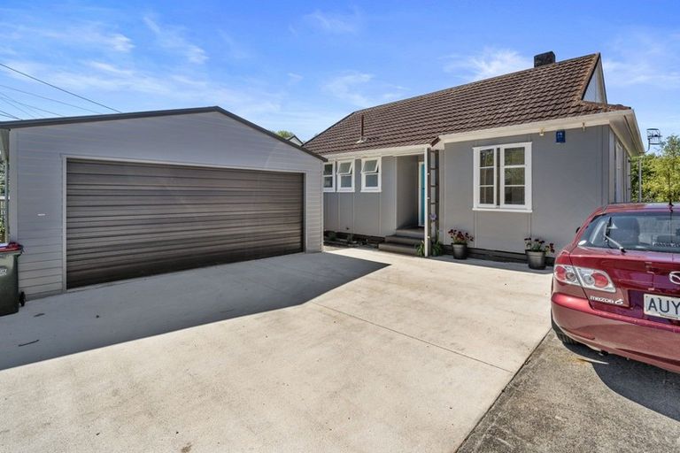 Photo of property in 11 Cleland Crescent, Naenae, Lower Hutt, 5011