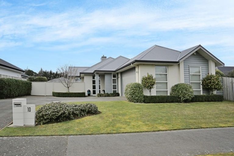 Photo of property in 10 Northside Drive, Waikiwi, Invercargill, 9810