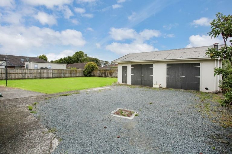 Photo of property in 8 Opaheke Road, Papakura, 2110