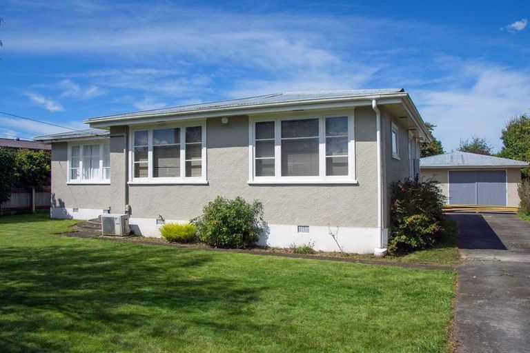 Photo of property in 52 Gordon Street, Lansdowne, Masterton, 5810