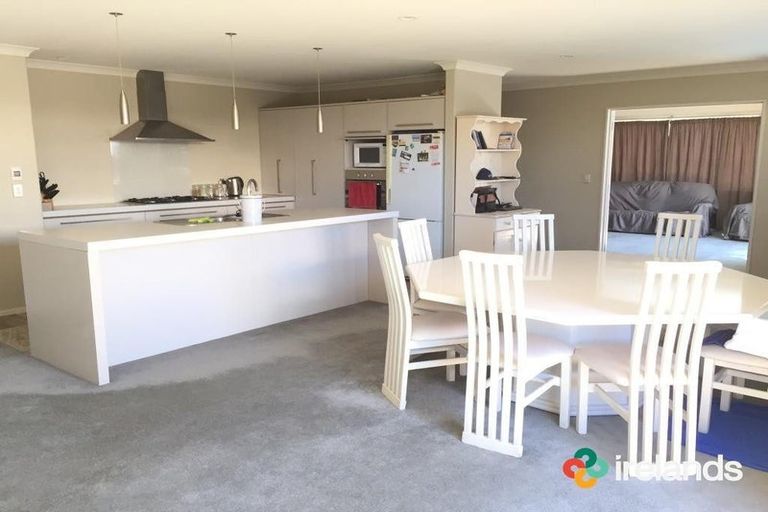 Photo of property in 19 Reka Street, Parklands, Christchurch, 8083