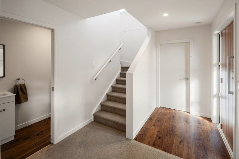 Photo of property in 4 Tucker Close, Leamington, Cambridge, 3432