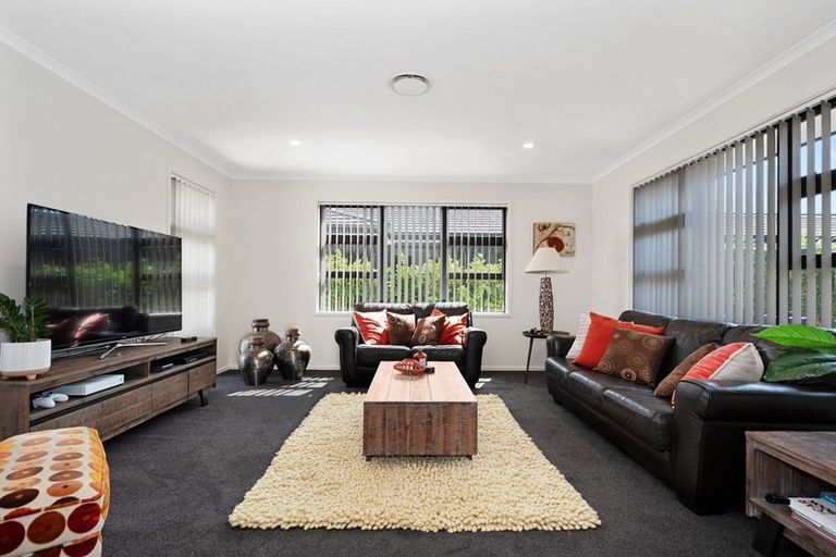 Photo of property in 56 Drabble Crescent, Papamoa Beach, Papamoa, 3118