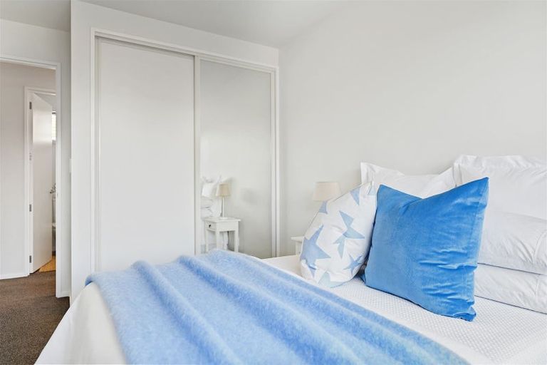 Photo of property in 56 Mcfaddens Road, St Albans, Christchurch, 8052