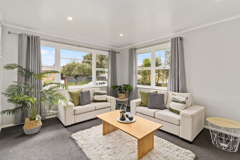 Photo of property in 8 Panair Crescent, Hillcrest, Hamilton, 3216