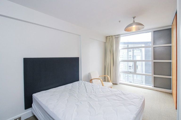 Photo of property in St Pauls Apartments, 81/43 Mulgrave Street, Thorndon, Wellington, 6011