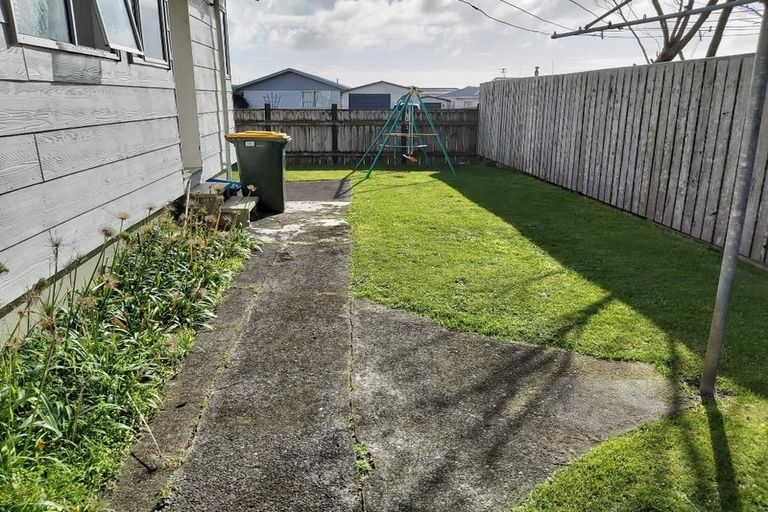 Photo of property in 12 Glasgow Street, Bell Block, New Plymouth, 4312