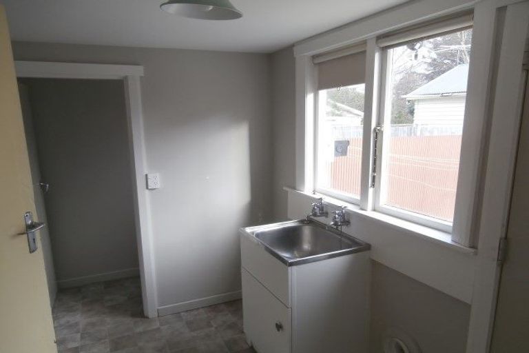 Photo of property in 2 Highgate Avenue, Merivale, Christchurch, 8014