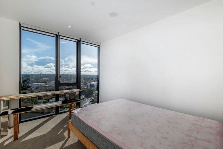 Photo of property in 1005/1 Buscomb Avenue, Henderson, Auckland, 0610