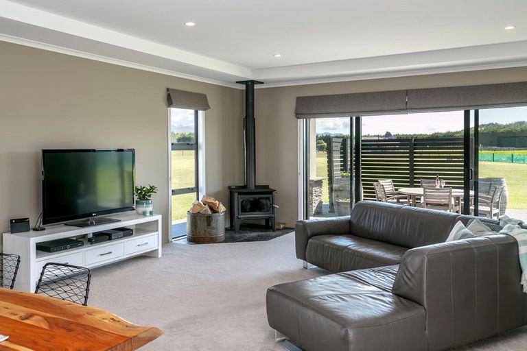 Photo of property in 46 Welch Road, Opaki, Masterton, 5871