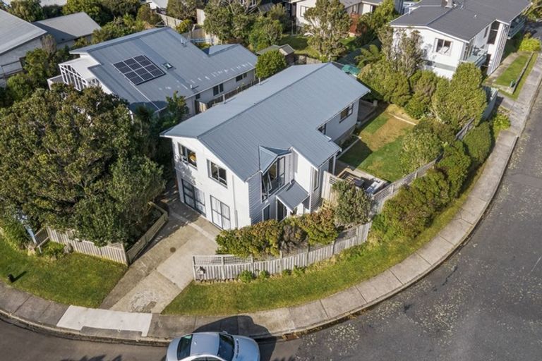 Photo of property in 172 Orangi Kaupapa Road, Northland, Wellington, 6012