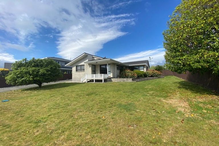 Photo of property in 10 Berwick Place, Mount Maunganui, 3116