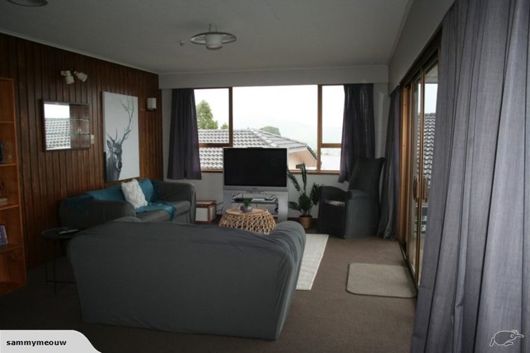 Photo of property in 12 Tairua Heights, Tairua, 3508