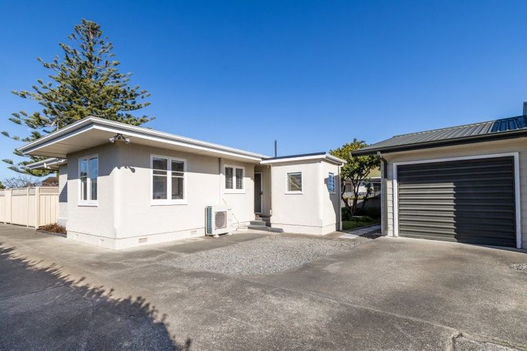 Photo of property in 61 King Street, Taradale, Napier, 4112