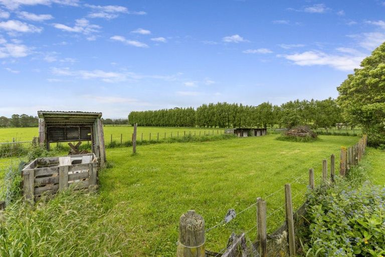 Photo of property in 602 Pukehoi Road, Eketahuna, 4995