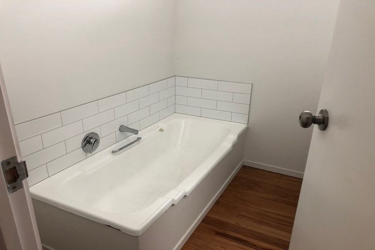 Photo of property in 23 Paulette Place, Queenwood, Hamilton, 3210