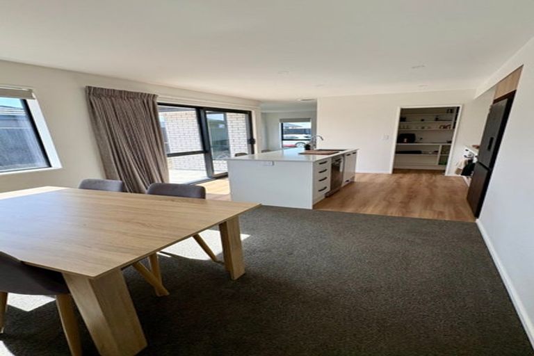 Photo of property in 37 Eric Crozier Road, Darfield, 7571