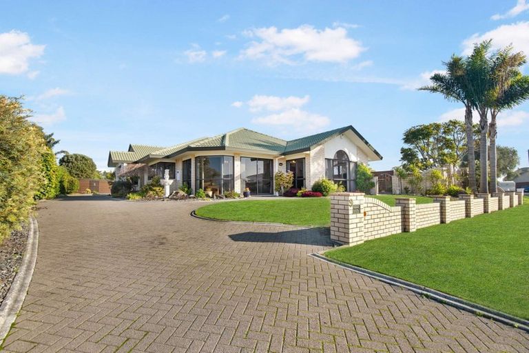 Photo of property in 9 Sovereign Drive, Papamoa Beach, Papamoa, 3118